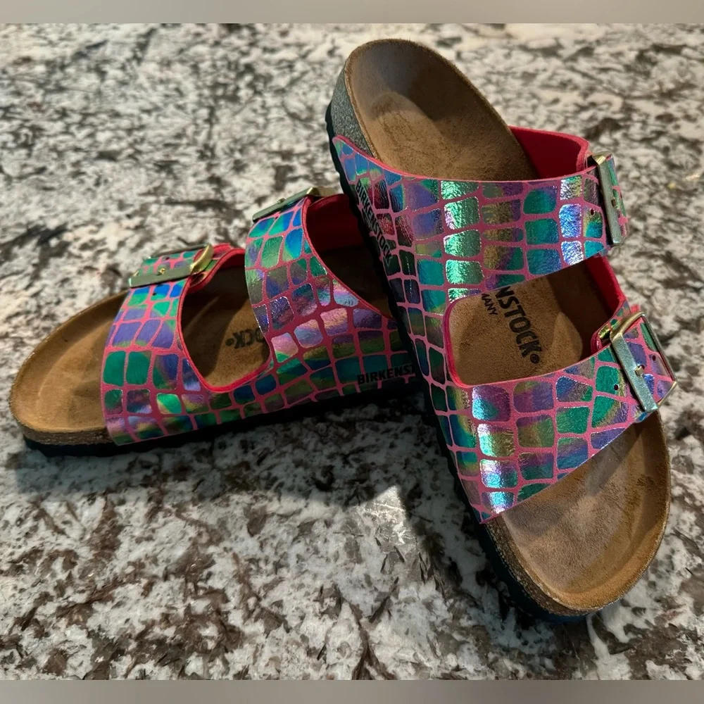 Birkenstock Sandals 🩷 - Picture 4 of 9